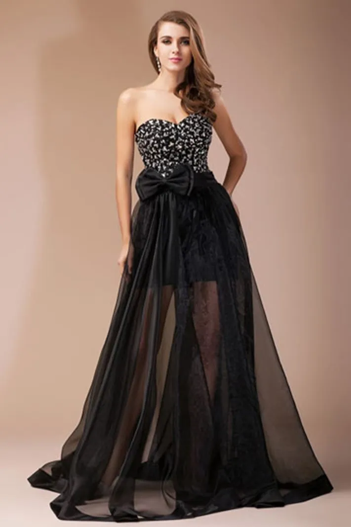 ---Luxury clothing brand Sposamore for special occasions, dress with bustier completely decorated with sparkling stones--