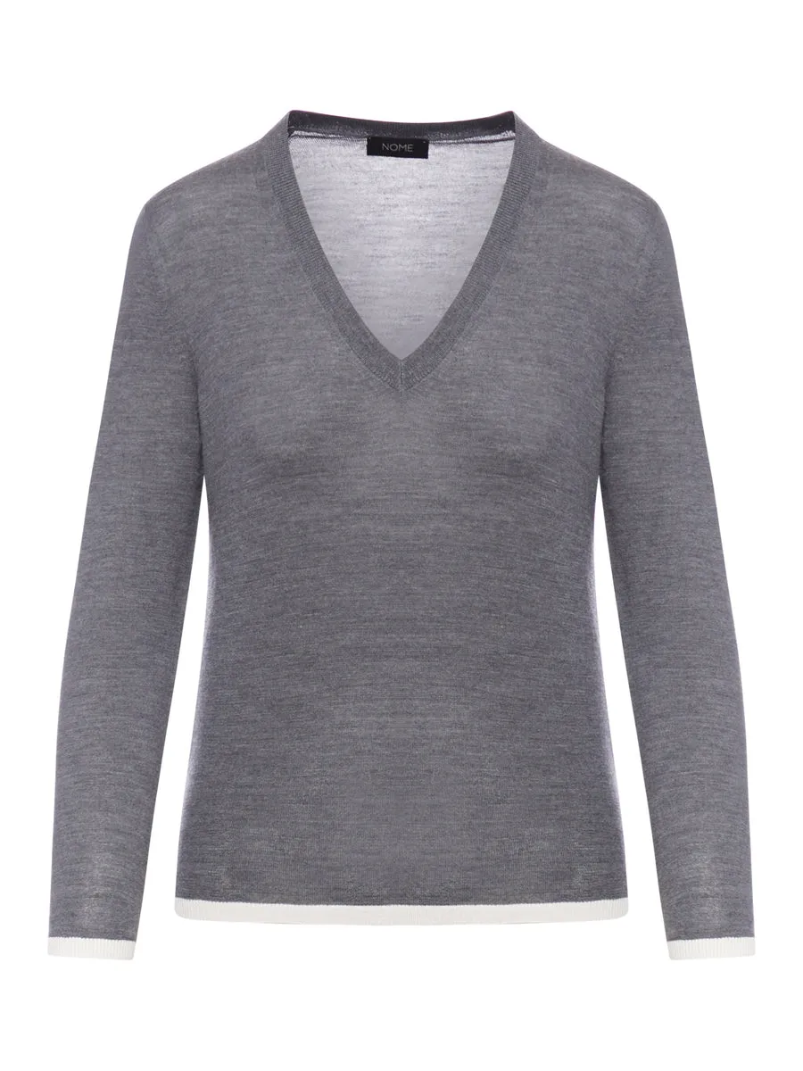 maglia con scollo a V